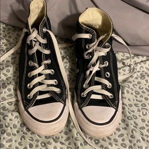 Black high top converse!